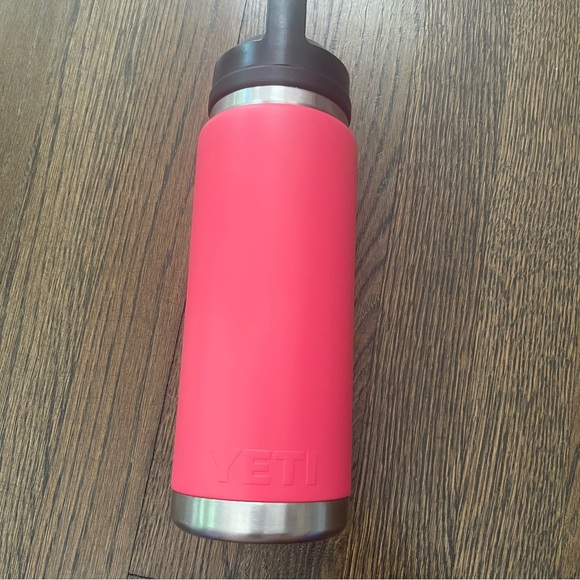 YETI Coral Stainless Steel Bottle - Picture 2 of 5